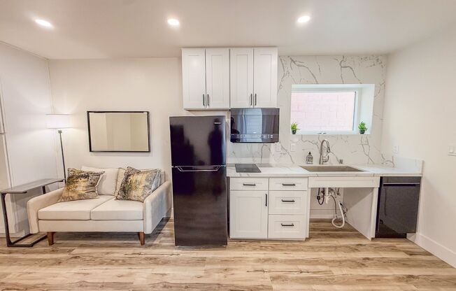 2519 Columbia Street