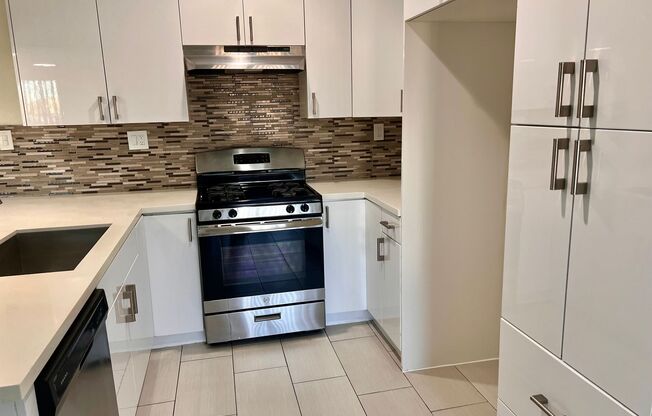 Tarzana Terrace Apartments