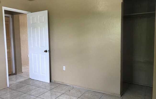 1 bed, 1 bath, $1,600