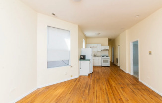 3 beds, 1 bath, 1,000 sqft, $1,645, Unit 2910 3F