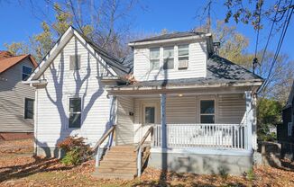 North Knoxville 37917 - 3 bedroom, 1 bath Home with a fenced yard - Ryan Fogarty (865) 333-4840