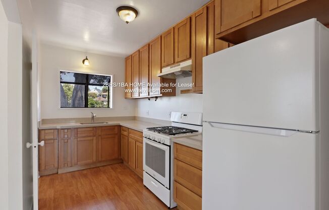 STUNNING 2BR/1BA home in El Cerrito Mira Vista Heights!