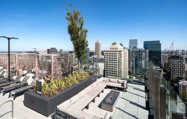 Roof top at 903 Peachtree, Atlanta, 30309