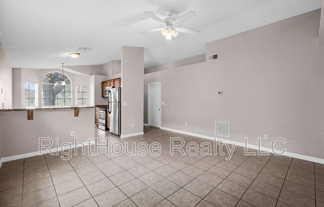 7155 EDGEWATER SHORES CT