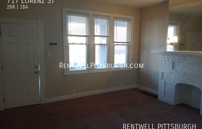 717 LORENZ ST