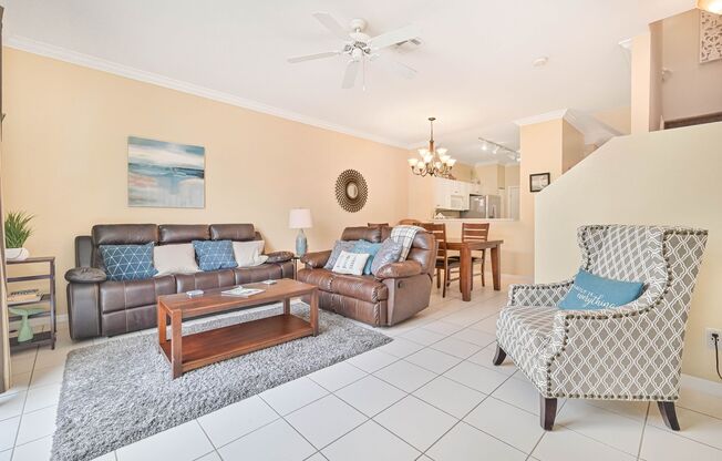 NOW AVAILABLE - Beautiful Furnished Villa in Fort Myers!
