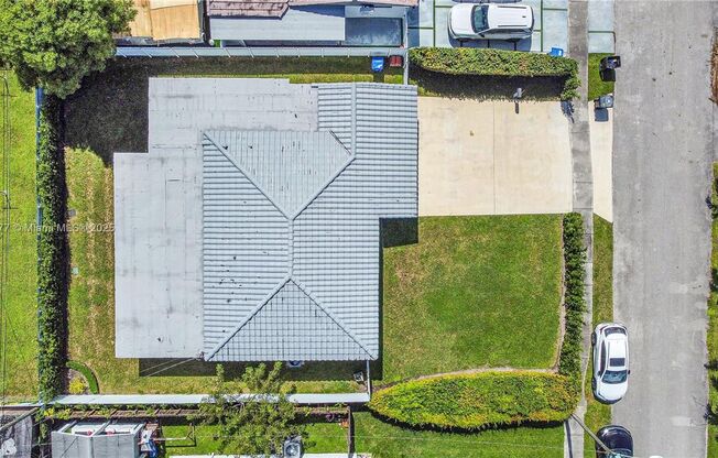 18361 NE 20TH PL NORTH MIAMI BEACH, FL 33179