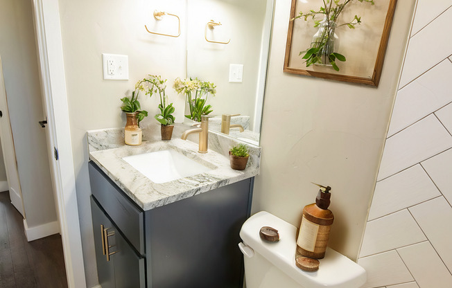 1 bed, 1 bath, 525 sqft, $1,299, Unit 01