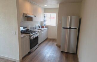 1805 James Place