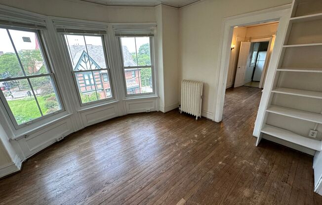 310-312 East Buffalo