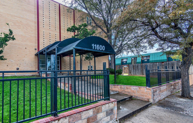 Newark Apartments