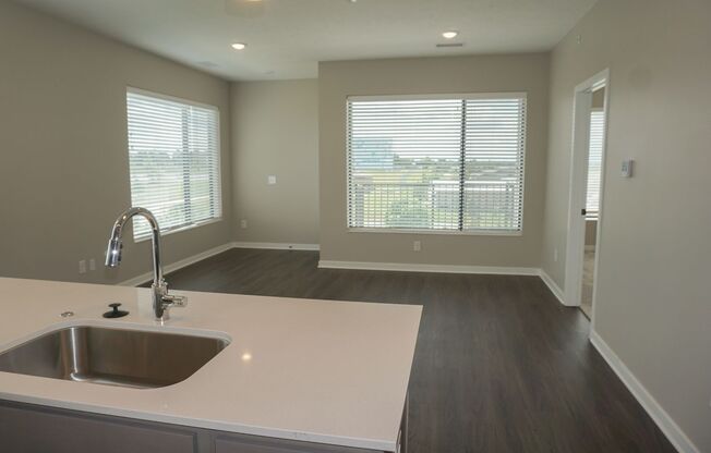 2 beds, 2 baths, 1,150 sqft, $1,789, Unit 248