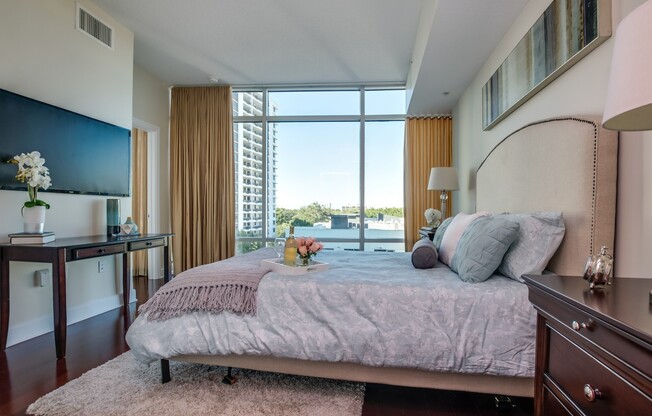 2 beds, 2 baths, $2,995, Unit Unit 621