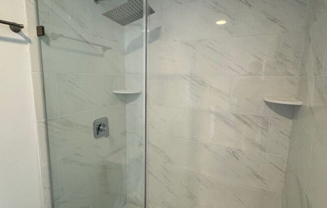 1 bed, 1 bath, 620 sqft, $1,195, Unit 205