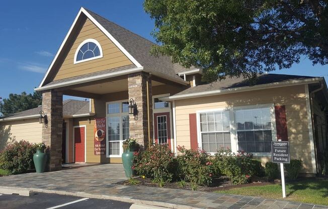 Stonegate Apartments Amarillo, Texas Leasing Office