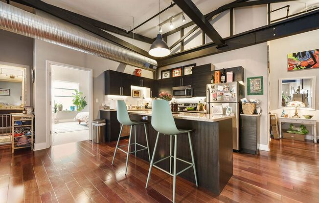 2 beds, 2 baths, 1,200 sqft, $2,400, Unit Jane 403