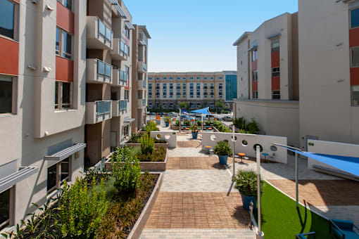 MAIN STREET LOFTS