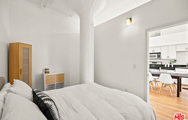 Studio, 1 bath, 707 sqft, $2,290, Unit 628