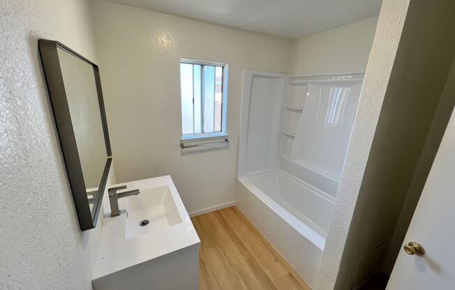 B- 6-Unit  9532-9536 1/2 Cedar Street.