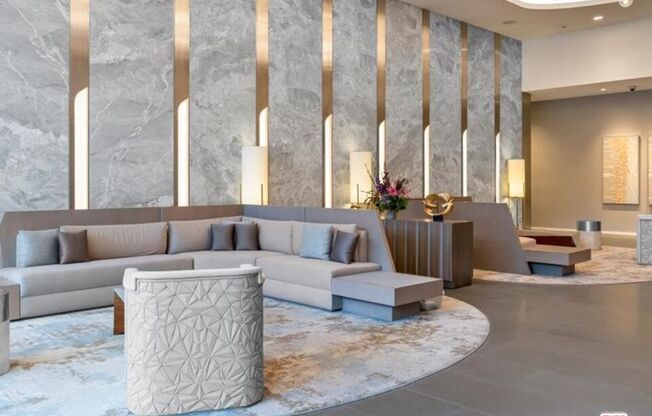 2 beds, 2 baths, 1,305 sqft, $4,800, Unit 2811