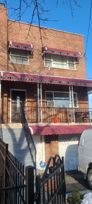 1015 E 223 ST