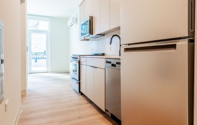 1 bed, 1 bath, 389 sqft, $2,710, Unit 209