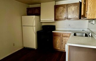 2 beds, 1 bath, 820 sqft, $1,035, Unit 125