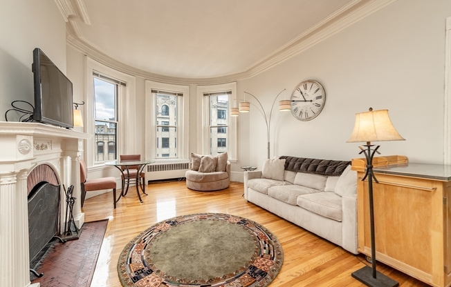 1 bed, 1 bath, 487 sqft, $3,400, Unit 6M