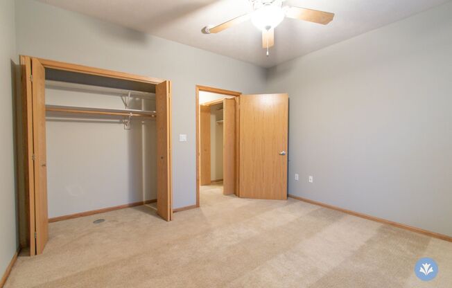 2 beds, 2 baths, 1,237 sqft, $1,450, Unit CT-32