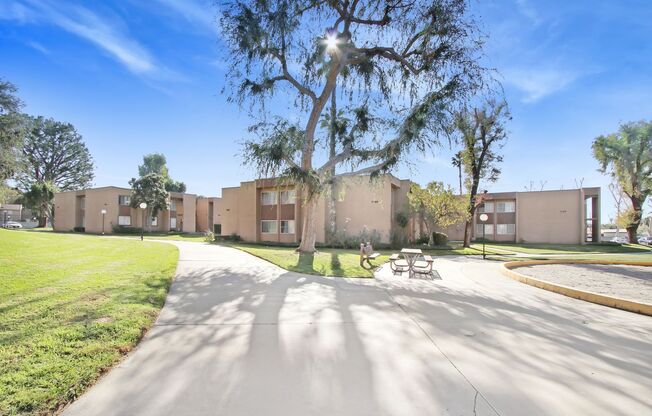 Springbrook Park Apartments