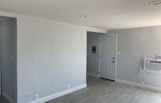 Studio, 1 bath, $795, Unit B