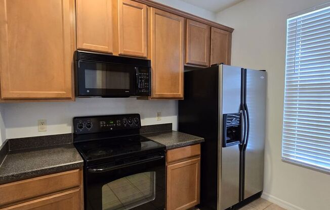 2 beds, 2.5 baths, $2,400