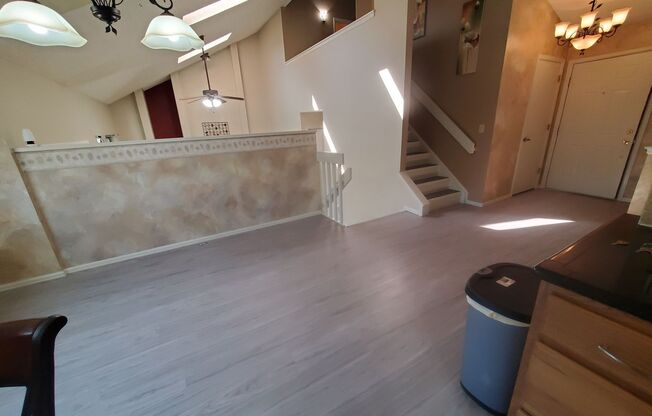 Amazing 3 Bed 2 Bath Home in Briargate!!