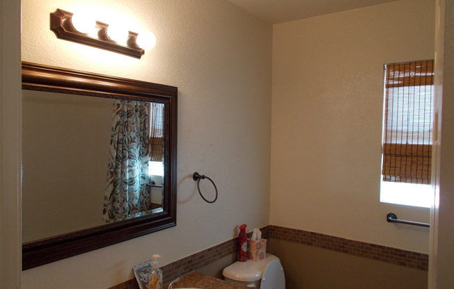 3 beds, 2 baths, $1,450