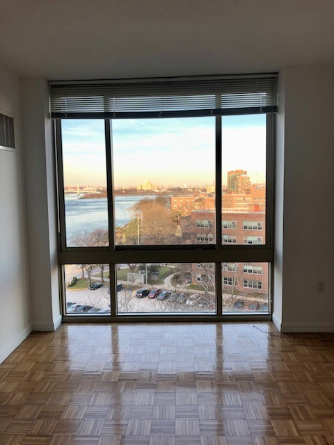 1 bed, 1 bath, 595 sqft, $3,455, Unit 920