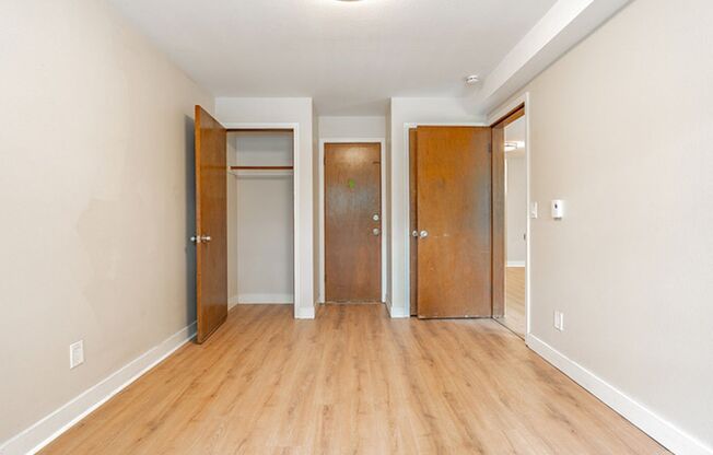 City living with views and walkable access to shops and restaurants!