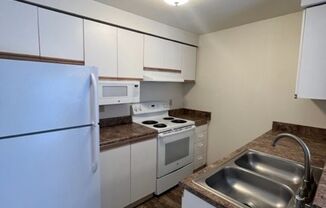 1 bed, 1 bath, 800 sqft, $1,625, Unit 1332