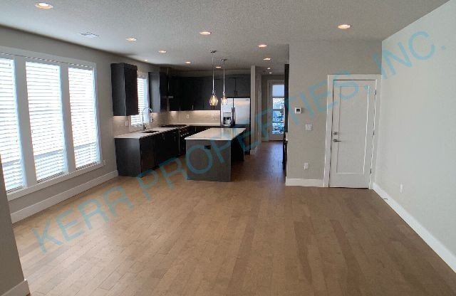 3890 SE 26 AVE