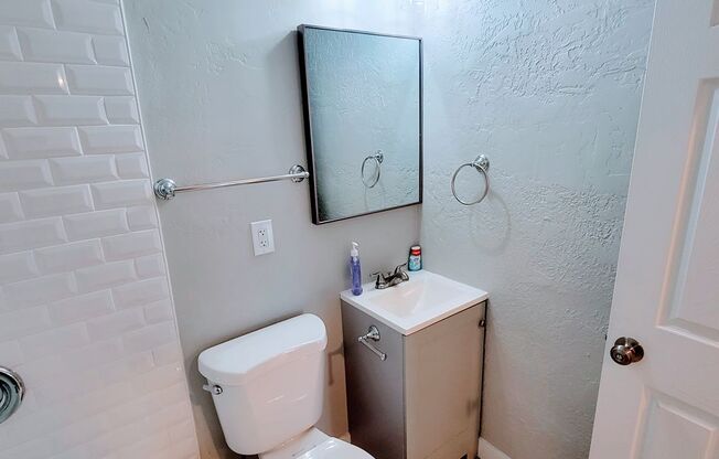 4 beds, 3 baths, $2,695