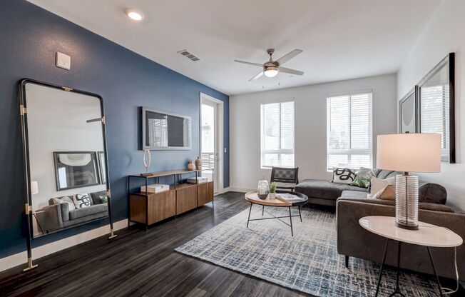3 beds, 2 baths, 1,343 sqft, $3,850, Unit 601