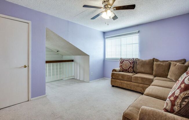 2 beds, 2 baths, $1,900, Unit # 22B