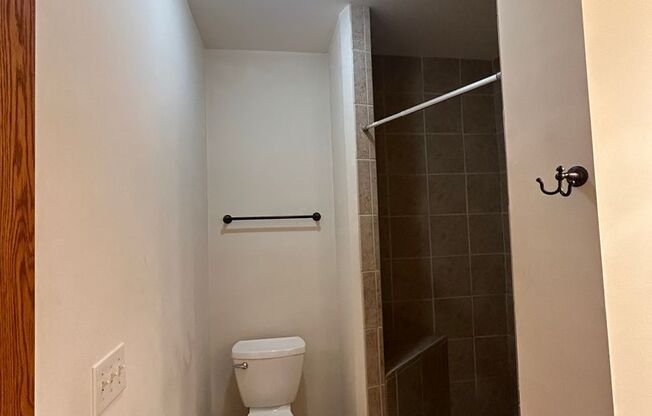 1 bed, 1 bath, $1,050