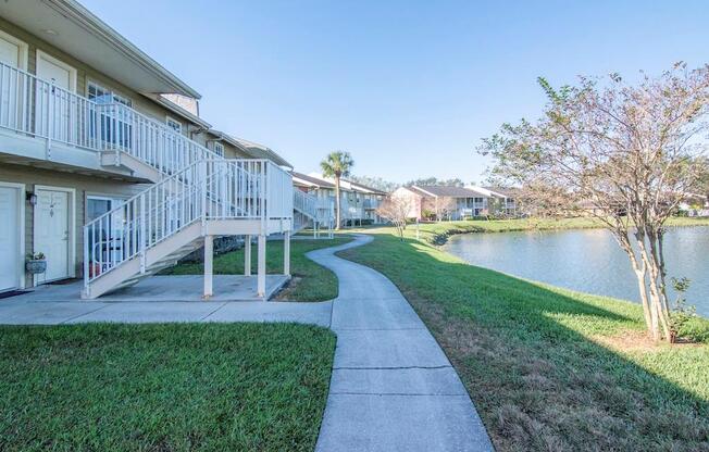 302 Lake Parsons Green #207