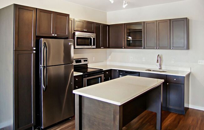 1 bed, 1 bath, 610 sqft, $1,595, Unit 410