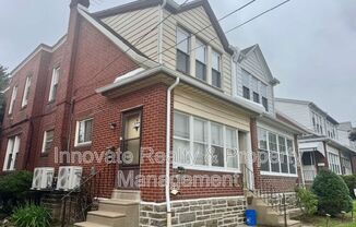 1830 LANSING ST