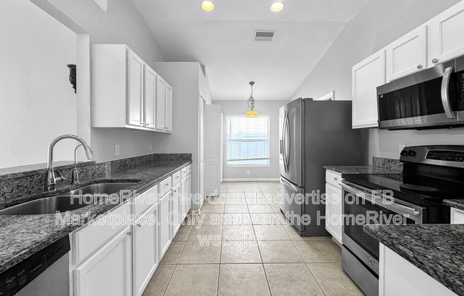 13226 EVENING SUNSET LN