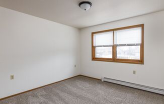 1 bed, 1 bath, $800, Unit 110