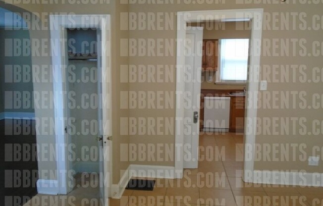 2 beds, 1 bath, $1,275