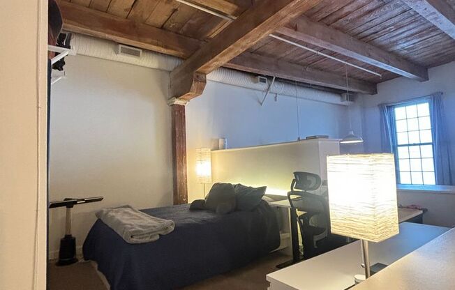 1 bed, 1 bath, 600 sqft, $1,599, Unit 420