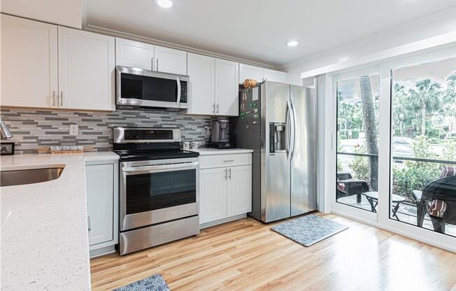 Bright & Spacious First-Floor Condo in Winterpark – Naples Living at Its Best!